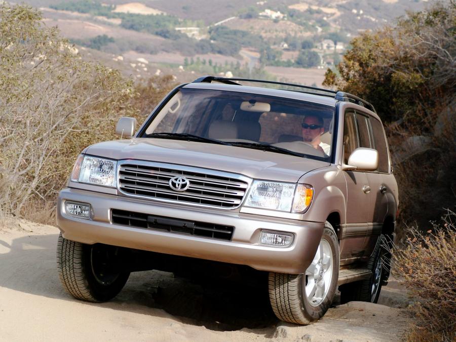 Toyota Land Cruiser 100 2002 года  (US) (фото 1 из 10)